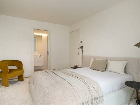 Apartamento T2 - Rua Carlos George s/n - Olivais - Lisboa