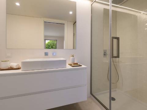 Apartamento T2 - Rua Carlos George s/n - Olivais - Lisboa