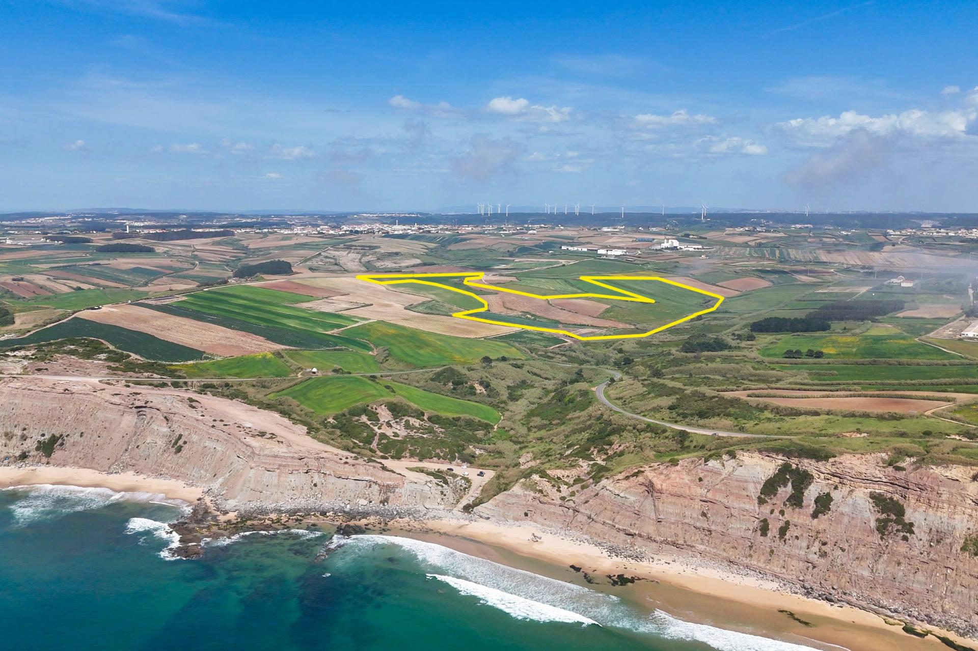Venda de 2 Terrenos Agrícolas na zona do Paimogo, Lourinhã