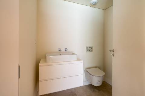 Espaço Comercial - Edificio O'Living - Invista em Duas Lojas no O'Living e Potencie o Seu Negócio