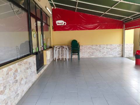 CaféRestaurante em Funcionamento - Excelente Oportunidade na Azambuja