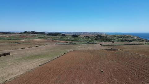 Oportunidade Única: Terreno Premium Junto ao Forte de Paimogo