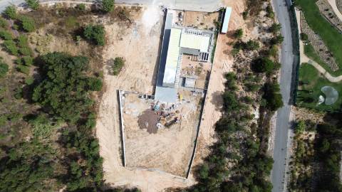 MORADIA T4 TÉRREA A ESTREAR - CASAIS DOS BRITOS - AZAMBUJA