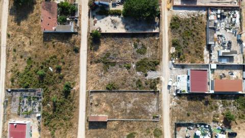 TERRENO COM 1.230m2 - PINHAL DAS FORMAS - PALMELA