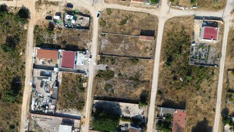 TERRENO COM 1.230m2 - PINHAL DAS FORMAS - PALMELA