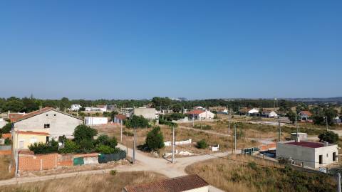 TERRENO COM 1.230m2 - PINHAL DAS FORMAS - PALMELA