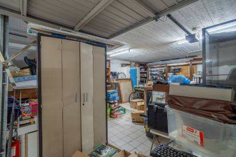 VENDE-SE T3 COM TERRAÇO E GARAGEM EM CARCAVELOS