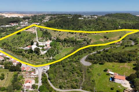 Quinta com Alojamento Turístico para Venda no Fiandal em Alenquer