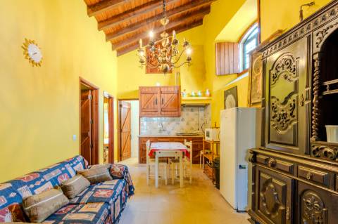 Quinta com Alojamento Turístico para Venda no Fiandal em Alenquer