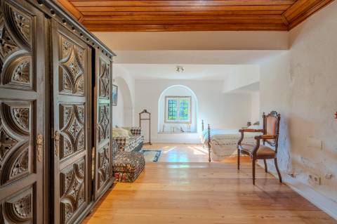 Quinta com Alojamento Turístico para Venda no Fiandal em Alenquer