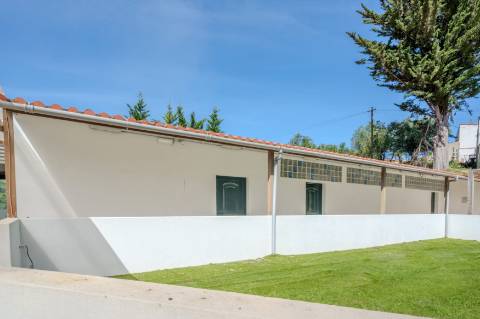 Quinta com Alojamento Turístico para Venda no Fiandal em Alenquer