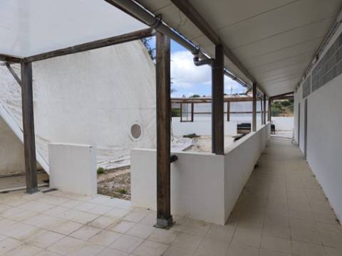 Quinta com Alojamento Turístico para Venda no Fiandal em Alenquer