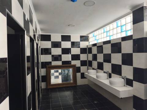 Quinta com Alojamento Turístico para Venda no Fiandal em Alenquer