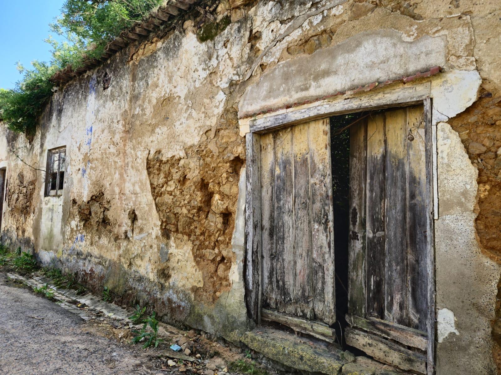 Terreno Urbano com Projeto Aprovado - Penedos de Alenquer