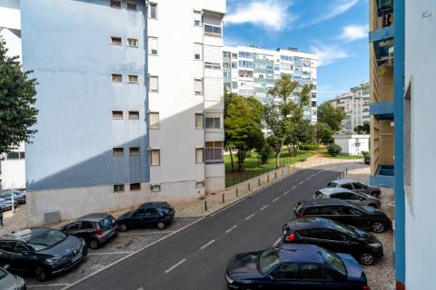 T3 para Arrendamento na Rua da Figueirinha - Oeiras
