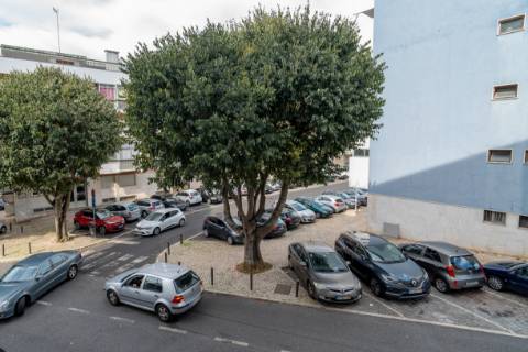 T3 para Arrendamento na Rua da Figueirinha - Oeiras