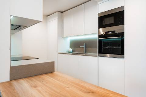Apartamento T3 Duplex - Rua Carlos George s/n - Olivais - Lisboa
