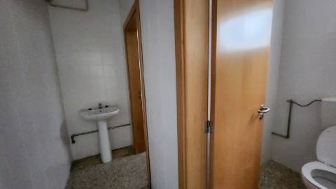 Comércio para Arrendamento no Centro da Cidade