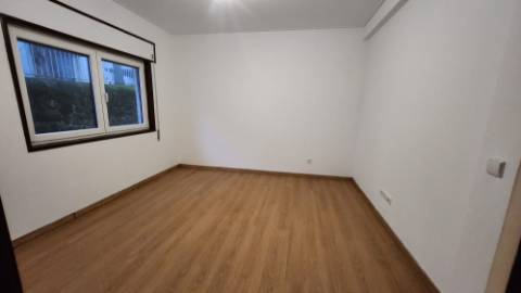 T4, ARRENDAMENTO, CENTRO, Largo de São João