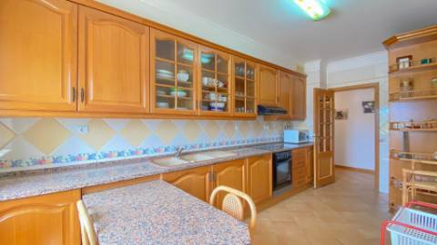 T3 perto da GNR Vilamoura #Arrendamento Inverno# De outubro de 2025 até maio de 2026