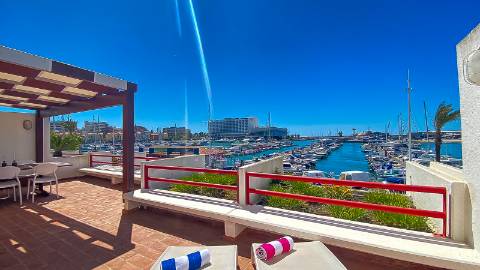 Apartamento na Marina de Vilamoura - T2 ##Arrendamento de Inverno# De outubro de 2025 até maio de 2026
