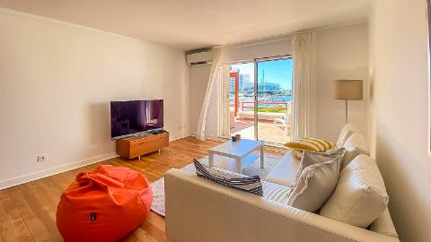 Apartamento na Marina de Vilamoura - T2 ##Arrendamento de Inverno# De outubro de 2025 até maio de 2026