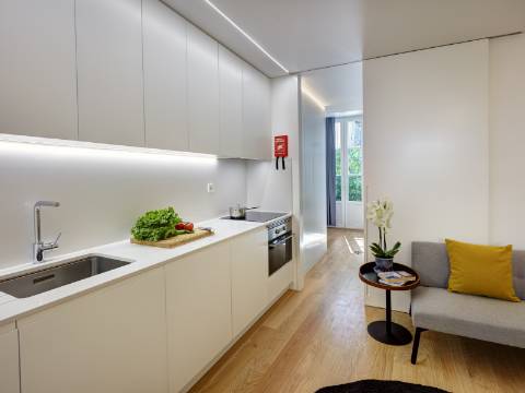 Excelente T1 novo no centro da cidade de Lisboa junto ao Panteão Nacional totalmente equipado