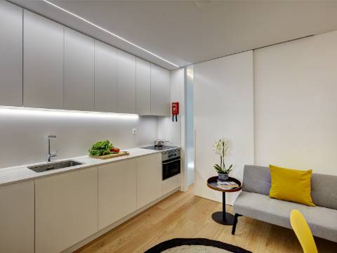 Excelente T1 novo no centro da cidade de Lisboa junto ao Panteão Nacional totalmente equipado