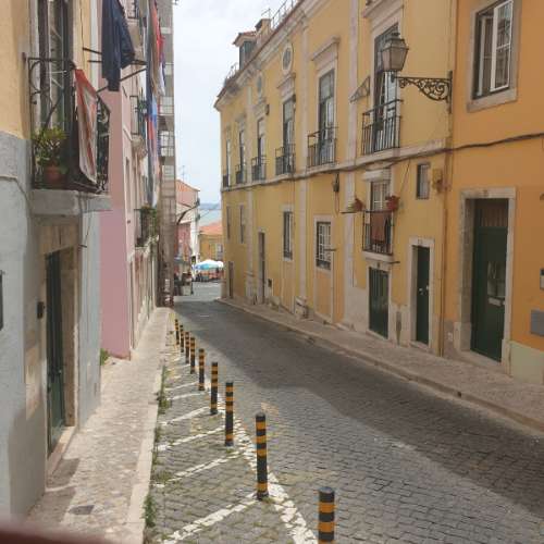 Excelente T1 novo no centro da cidade de Lisboa junto ao Panteão Nacional totalmente equipado