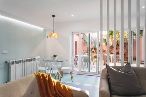 Moradia fantástica com 10 suites e espaço exterior a cerca de 100 metros do centro de Aveiro