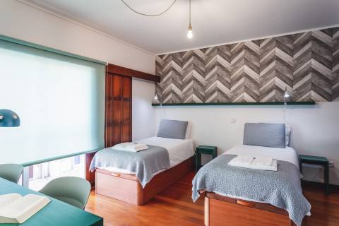 Moradia fantástica com 10 suites e espaço exterior a cerca de 100 metros do centro de Aveiro