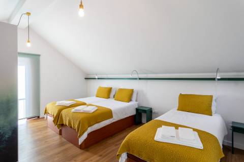 Moradia fantástica com 10 suites e espaço exterior a cerca de 100 metros do centro de Aveiro