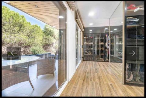 Moradia excelente T4 em Santo Estevão com excelentes áreas, ginásio, piscina de areia e jardim de inverno