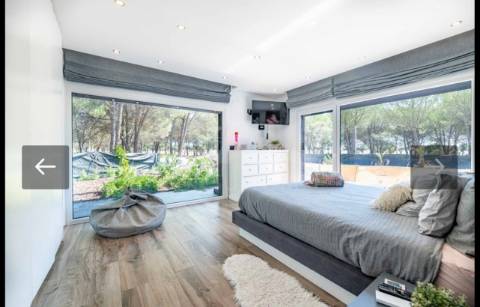 Moradia excelente T4 em Santo Estevão com excelentes áreas, ginásio, piscina de areia e jardim de inverno