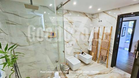 Moradia T4 de Luxo com Piscina | Santo Estêvão - Benavente