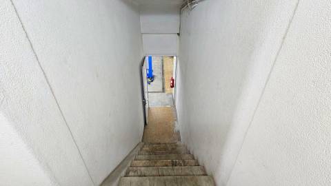 Armazém Multifuncional na Damaia - Amadora com 713 m²