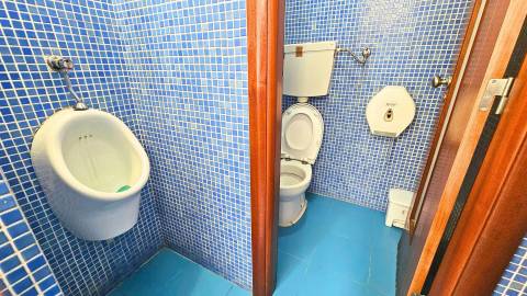 Edifício histórico em frente ao Palácio de Queluz com restauração e AL