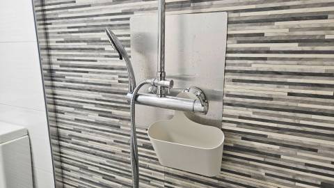 Edifício histórico em frente ao Palácio de Queluz com restauração e AL