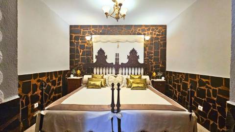 Moradia Senhorial Geminada no Centro de Sousel