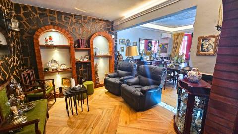 Moradia Senhorial Geminada no Centro de Sousel