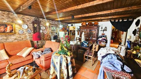 Moradia Senhorial Geminada no Centro de Sousel