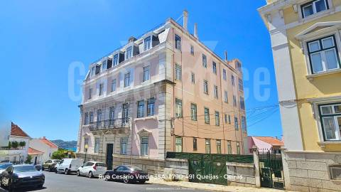 Apartamento T6 com Vista Única sobre o Tejo e o Mar - Belém - Lisboa