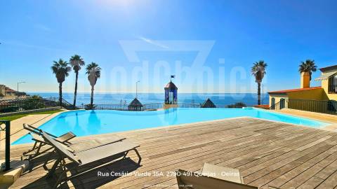 Espaço Comercial junto ao Mar na Parede