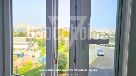 Apartamento T2 Totalmente Remodelado - Odivelas - Junto das Colinas do Cruzeiro