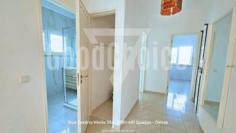 Apartamento T2 Totalmente Remodelado - Odivelas - Junto das Colinas do Cruzeiro