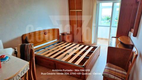 Apartamento T2 para arrendar na Parede