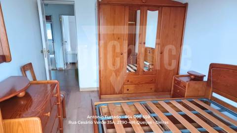 Apartamento T2 para arrendar na Parede