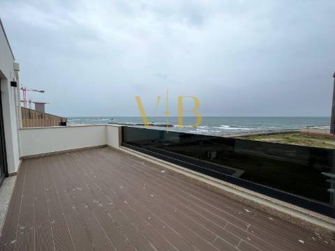 T2 NOVO c/Terraço 1ªLinha Vila do Conde