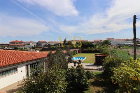 Moradia Isolada T6 Venda em Aver-o-Mar, Amorim e Terroso,Póvoa de Varzim