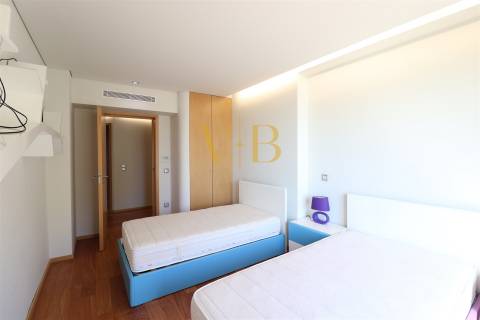 Apartamento T4 na 1ª Linha de Mar em Aver-o-Mar, Póvoa de Varzim